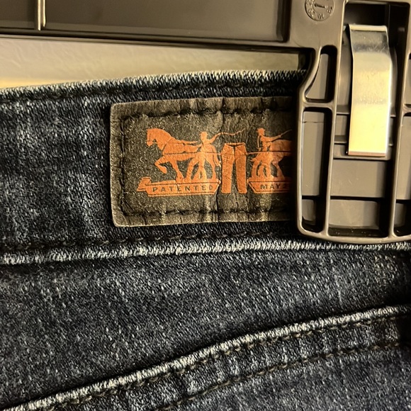 Levi’s 535 denim legging size 7 M or 4 - Picture 3 of 5